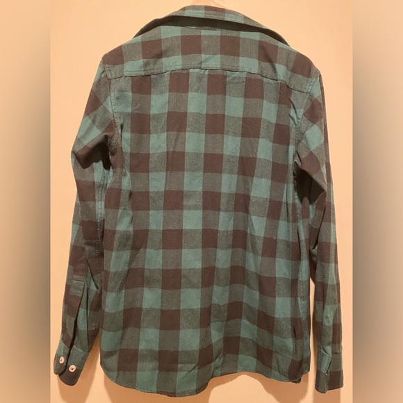 Black and green checkered flannel - Picture 3 of 3